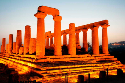 Agrigento: A classic ancient city. Visit to the Valley of the Temples.