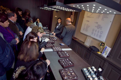 Amsterdam: Visit to the diamond factory-museum.