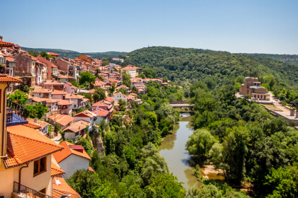 The beautiful town will make us fall in love with its houses of peculiar architecture and impressive views towards Veliko Tarnovo.