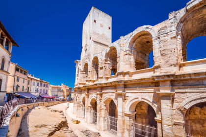 Arles