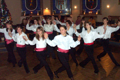 Athens: Supper and a Greek folklore show (optional).