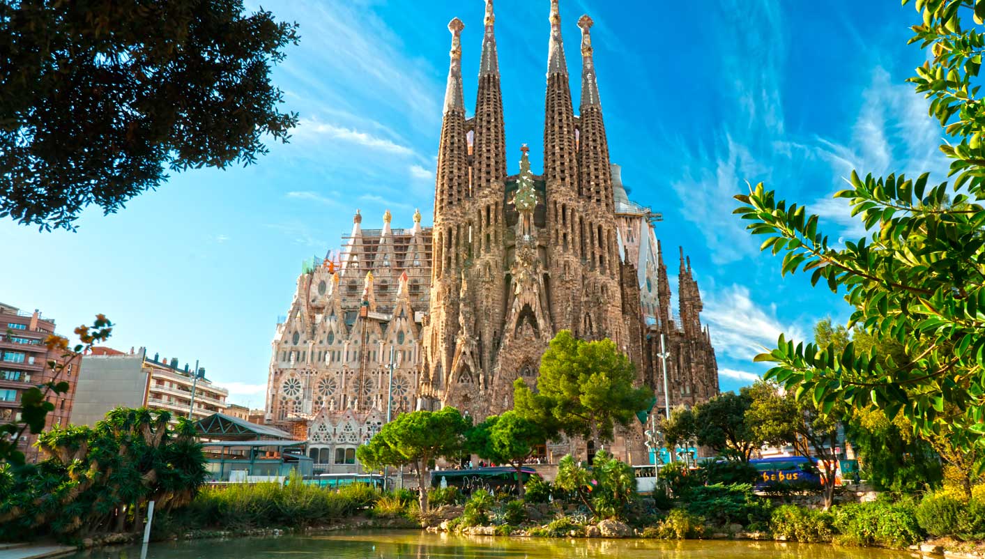 Barcelona: Church of the Holy Family. Barcelona: Church of the Holy Family.
