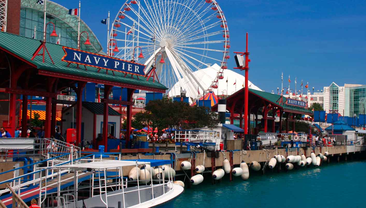 Chicago: Navy Pier: The old boat landing on the shores of Lake Michigan Chicago: Navy Pier: The old boat landing on the shores of Lake Michigan