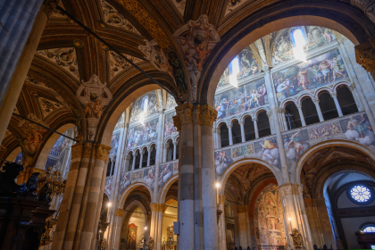 Contrastes de Italia