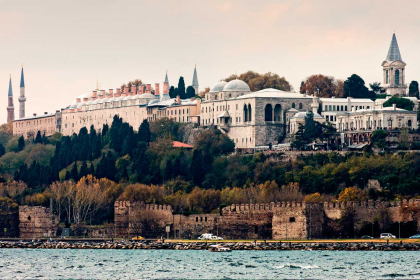 Istanbul: Optional visit to Topkapi Palace.