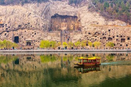 The impressive Buddhist caves of Longmen