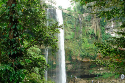 Misol Ha: The spectacular waterfall. You can walk along the path behind the waterfall.