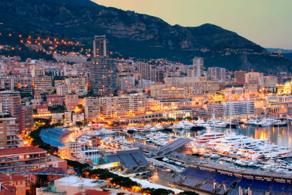 Monaco: Refuge of princes between glamorous walls.