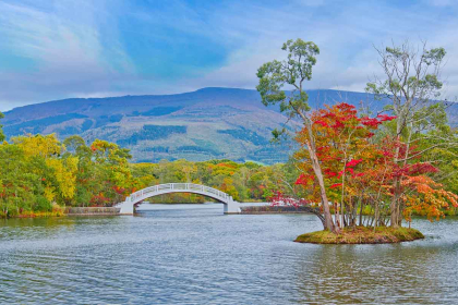 Onuma: Magnific tourist spot, with its infinity of small islands