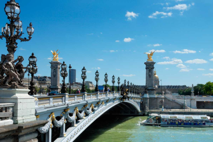Paris: Boat trip on the Seine, passing next to Notre Dame included.