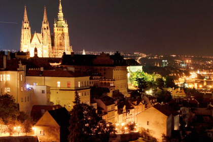 Prague: Evening transfer to the city centre included.