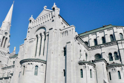 Quebec: Visit to the Basilica of St. Anne de Beaupre included.