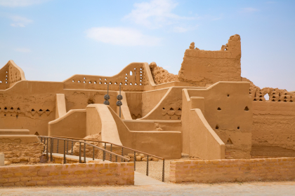 Emirates and Classics of Arabia end Riad