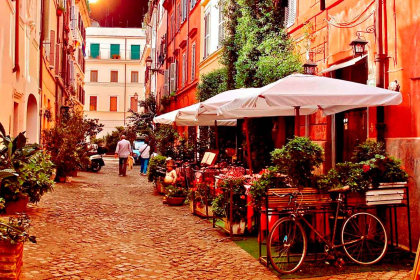 Rome: Evening transfer to the Esquilino district  and Via Cavour area included.