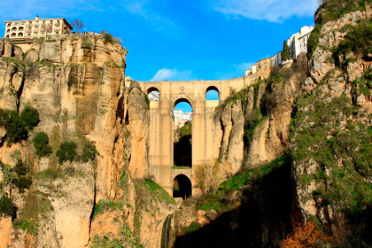 Ronda: Stories of bandits.