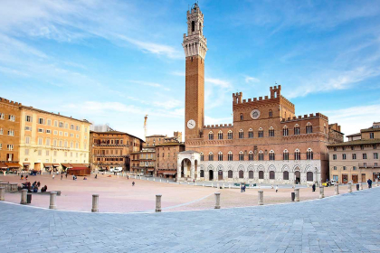 Siena: Medieval atmosphere in the heart of Tuscany.