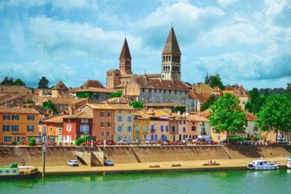 Italia, La Provenza Francesa, Paris y Madrid