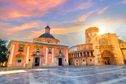 Square of the Virgin in Valencia.